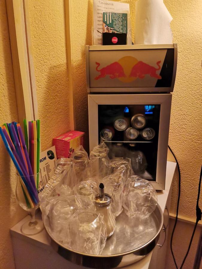 Apartman Nik-Rom Gradiška Eksteriør billede